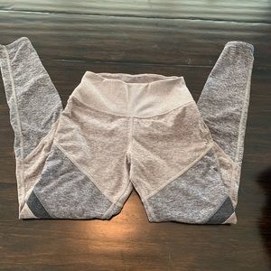 ALO size small multi-color gray yoga leggings